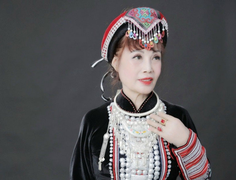 6 năm Thu Sao cưới chàng trai kém 36 tuổi: Lập sẵn di chúc, tìm vợ cho chồng-1