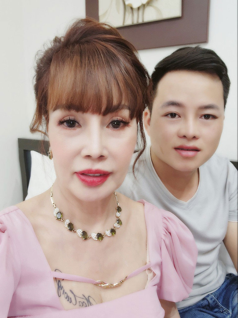 6 năm Thu Sao cưới chàng trai kém 36 tuổi: Lập sẵn di chúc, tìm vợ cho chồng-2