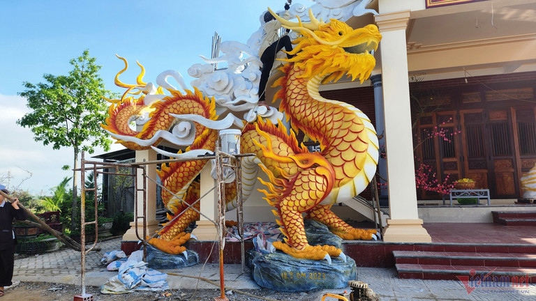 Cận cảnh cặp tượng rồng gây bão mạng của nghệ nhân Quảng Trị-4