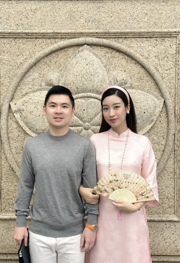 Ông xã doanh nhân khoá môi Đỗ Mỹ Linh, có hành động chú ý với con gái-2