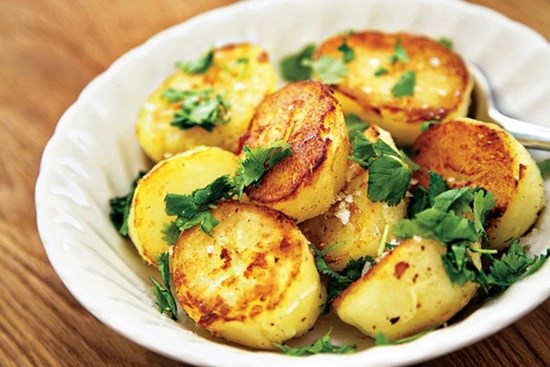 Loại rau gia vị giàu vitamin C nhất, tốt không kém cam, chanh, đến Tết người Việt càng dùng nhiều