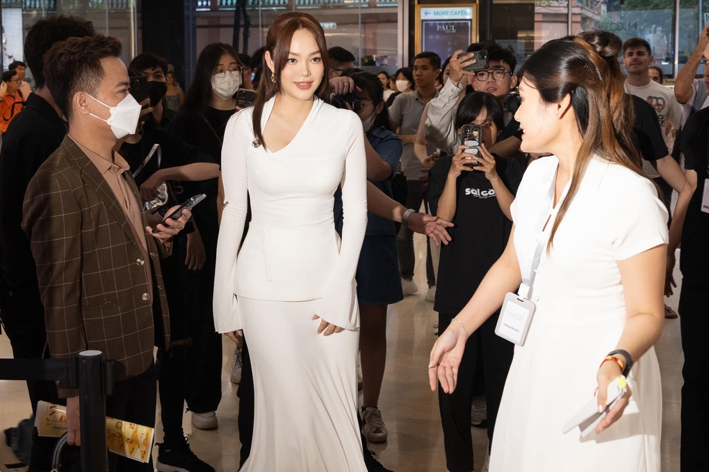 Minh Hằng ở ẩn sinh con: Được chồng cưng chiều, vẫn ray rứt vì nhớ nghề-5