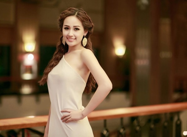 Hoa hậu Việt Nam tuyên bố không cho ai vay tiền, 500 đồng cũng không là ai?-1