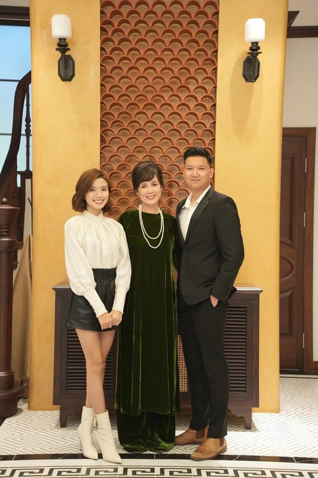 Đám cưới Ngọc Huyền và cháu trai NSƯT Chí Trung: Đón dâu bằng dàn xe sang, biệt thự phía đàng trai gây chú ý-8