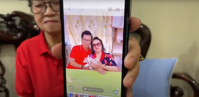 Thêm một chuyện tình đũa lệch nổi tiếng Cao Bằng: Cô dâu 72 tuổi lên xe hoa lần 3 với chồng trẻ mặc con cháu phản đối-3