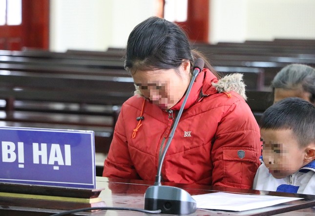 Bi kịch gia đình từ việc mồm năm miệng mười của người phụ nữ-2