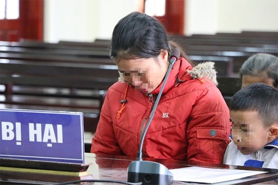 Bi kịch gia đình từ việc 'mồm năm miệng mười' của người phụ nữ