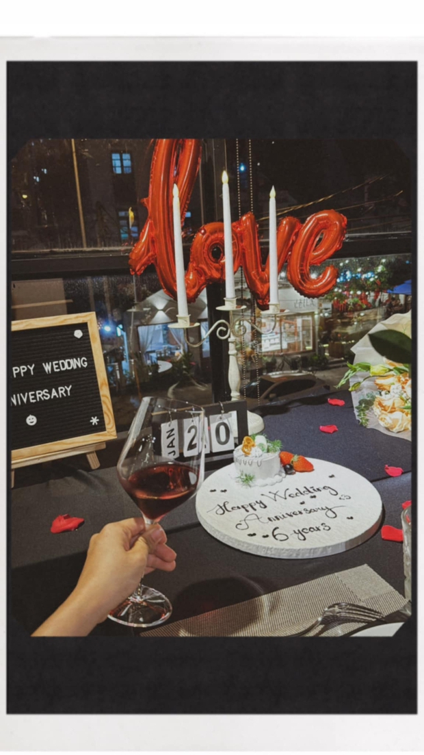 Đội trưởng đội tuyển Việt Nam kỷ niệm 6 năm ngày cưới với vợ hoa khôi: Cuộc sống viên mãn đủ cả nhà lầu, xe hơi-3