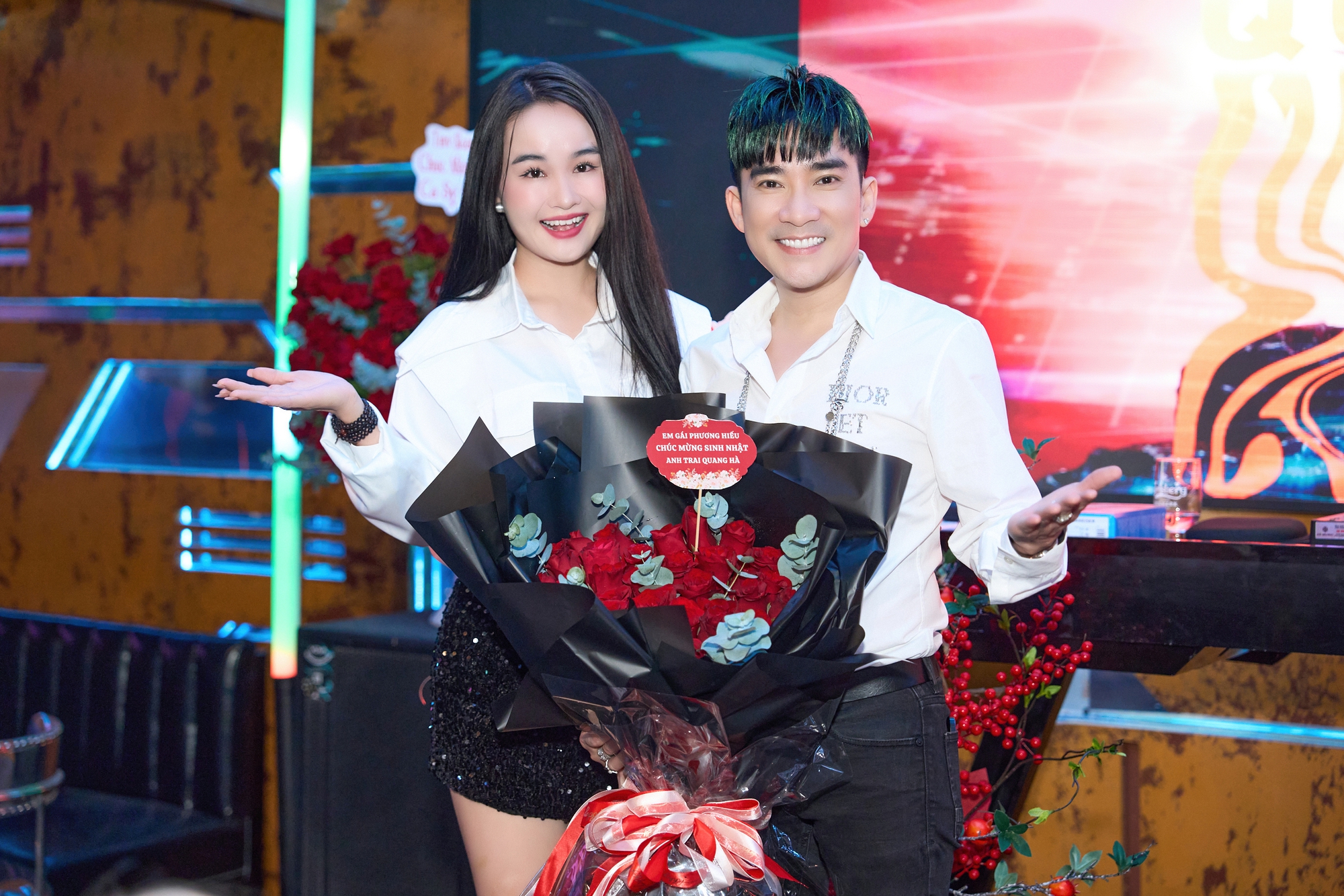 Ca sĩ Việt nổi tiếng, mua hàng hiệu về để một góc không dùng, tuổi 43 chỉ thích vào bếp nấu ăn-6