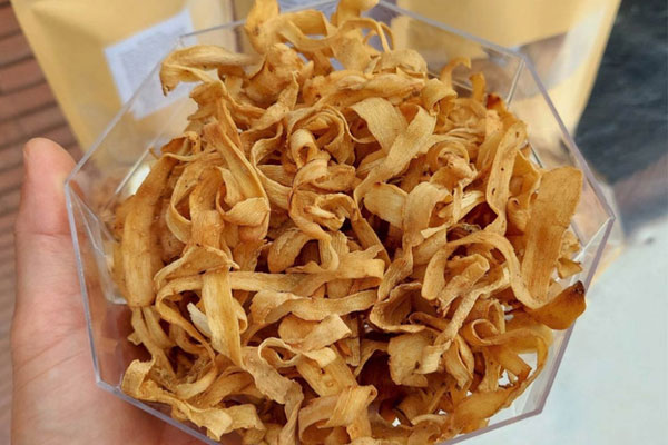 Đem hành tím đi làm mứt, người phụ nữ bán ra hàng nghìn hộp-4