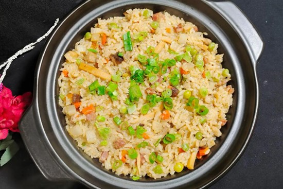 Ngày cận Tết bận rộn, bạn hãy làm ngay món cơm này ăn vừa ngon, vừa tiện lợi