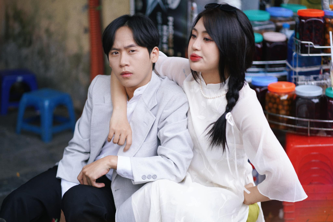 Bà hàng xóm chua ngoa nhất Tóp Tóp” bất ngờ cưới vợ, cô dâu xinh đẹp vừa tròn 20 tuổi-5