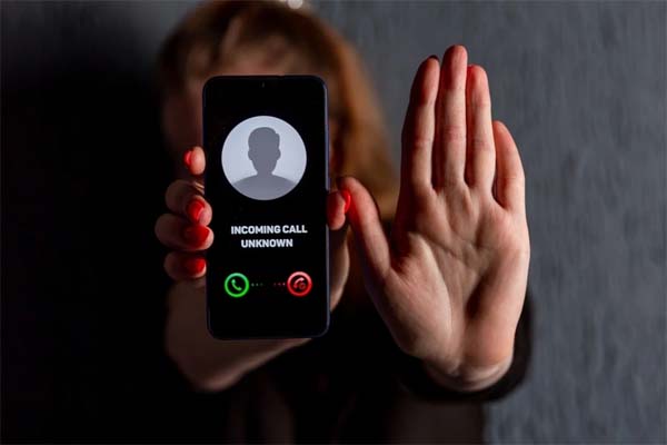 Chiêu độc mua bán người của cô gái 25 tuổi-2