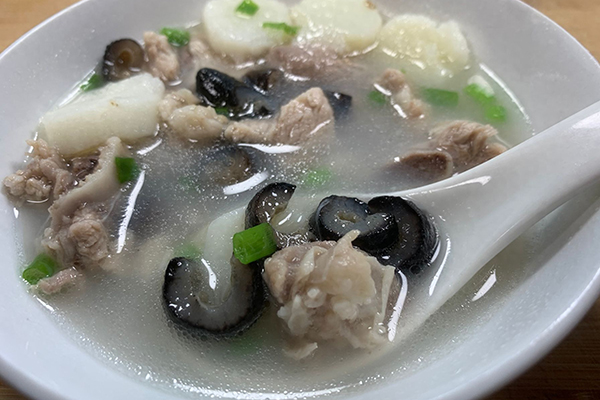 Thời tiết trở lạnh làm ngay món cá diêu hồng sốt cay đậm đà là chuẩn bài-5