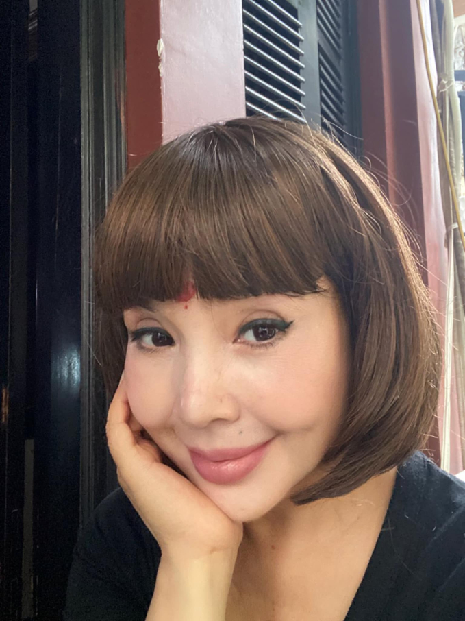 Nữ NSND đẹp như tượng thạch cao”, cưới đạo diễn hơn 14 tuổi, 40 năm không có con chung vẫn hạnh phúc-3