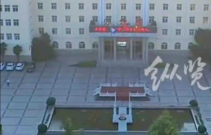 Thầy giáo gây phẫn nộ khi bắt học trò thề độc nếu không chăm, cha mẹ sẽ chết-1