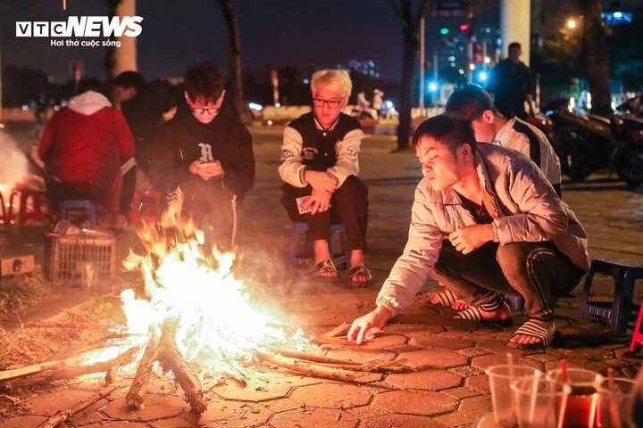 Miền Bắc rét đỉnh điểm, dự báo kéo dài trong nhiều ngày-1