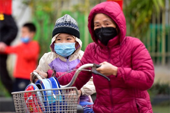 Hà Nội: Nhiều trường tiểu học, mầm non cho học sinh nghỉ học tránh rét