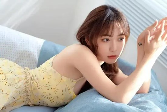 Khi phụ nữ già đi quá nhanh, cơ thể thường có 