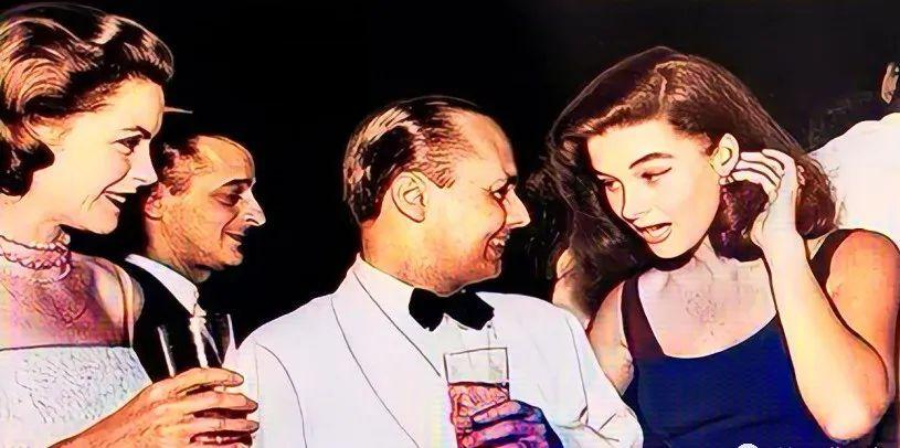 Thiếu gia được thừa kế hơn 477 nghìn tỷ đồng, tưởng hưởng thụ xa hoa 100 năm không hết, ai ngờ 60 tuổi phải lang bạt trong khu ổ chuột-3