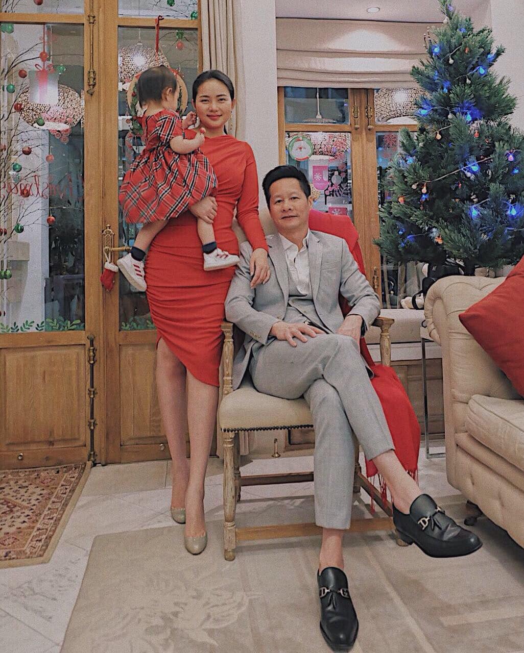 Á hậu Việt lấy chồng hơn 26 tuổi, là đại gia giàu có nhưng vẫn phải làm mọi nghề kiếm sống-4