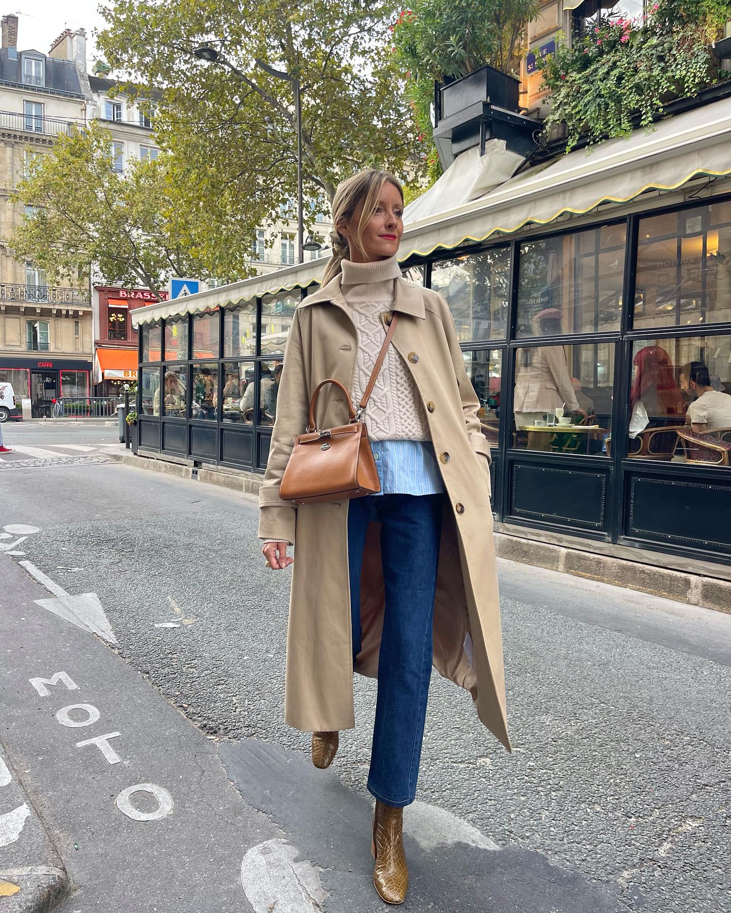 5 kiểu áo khoác dài được phụ nữ Pháp diện mãi không chán vì vừa trẻ trung, vừa tinh tế-5
