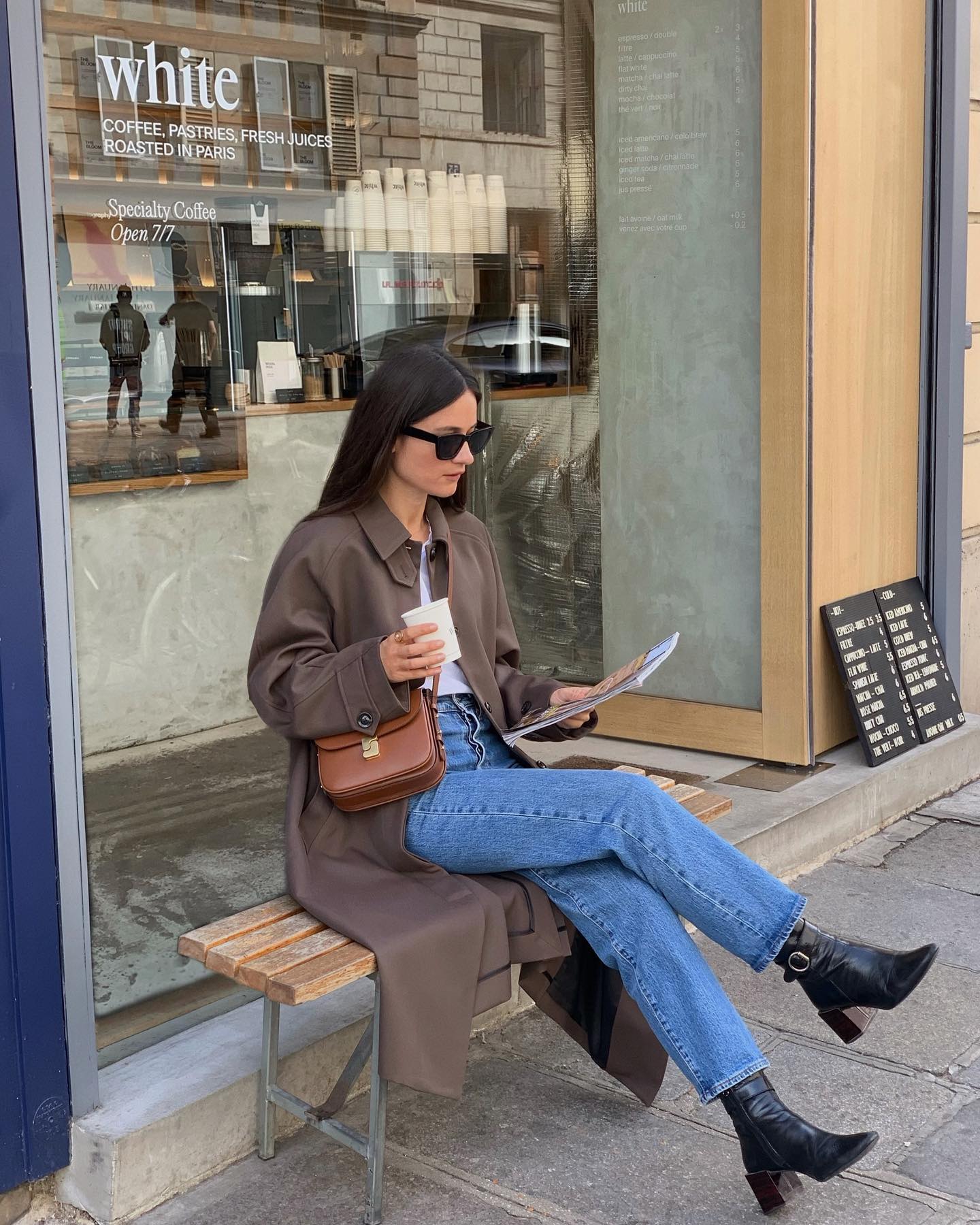 5 kiểu áo khoác dài được phụ nữ Pháp diện mãi không chán vì vừa trẻ trung, vừa tinh tế-6