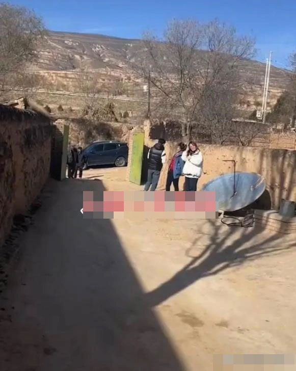 Gần Tết về nhà bạn trai ra mắt, nhìn khung cảnh trước mặt mà cô gái hoảng sợ quyết quay xe-1