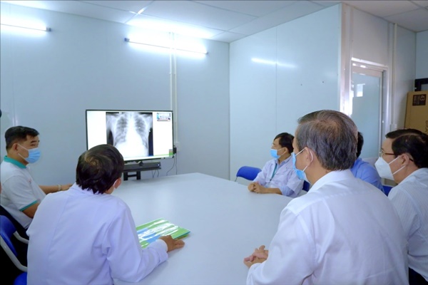 Phát hiện biến thể Covid-19 mới, Sở Y tế TPHCM cảnh báo khi Tết cận kề-2