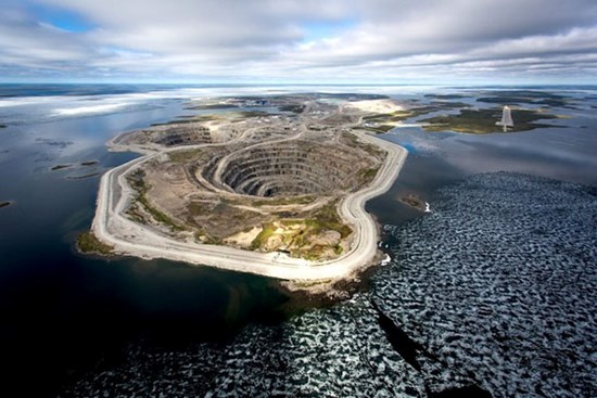 Canada: Máy bay rơi khi đang đến mỏ kim cương, nhiều người thiệt mạng