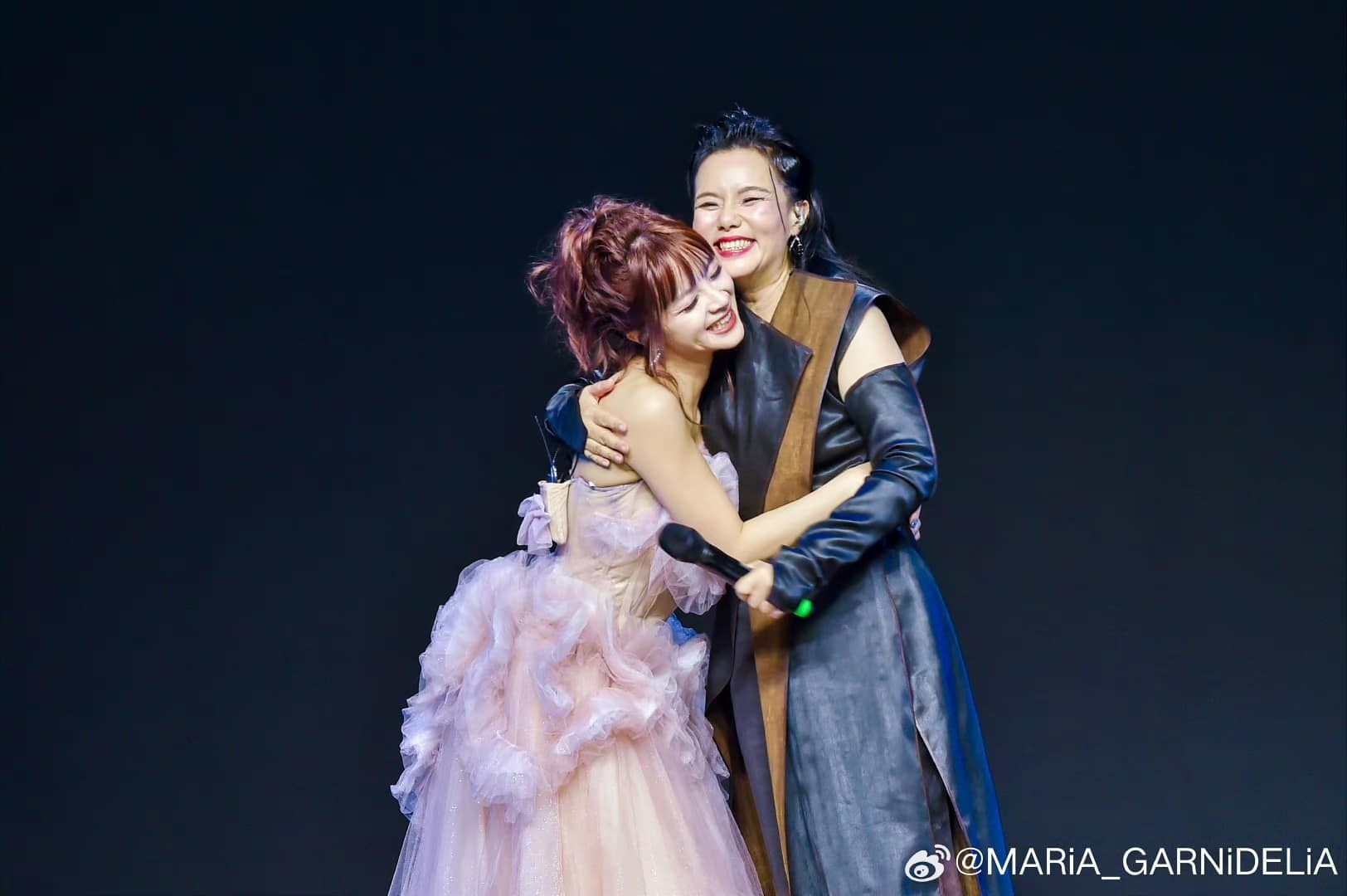 Suy ngẫm khác về ồn ào của chị đẹp Lệ Quyên và Trang Pháp-3