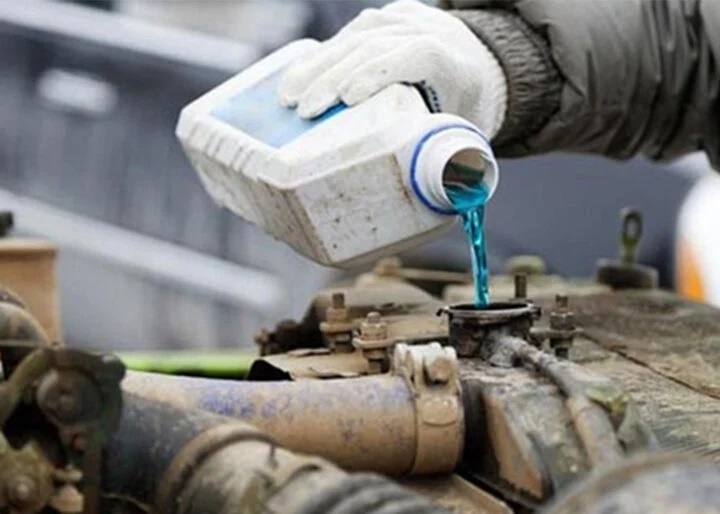 Cách xử lý khi xăng bị nhiễm nước-1