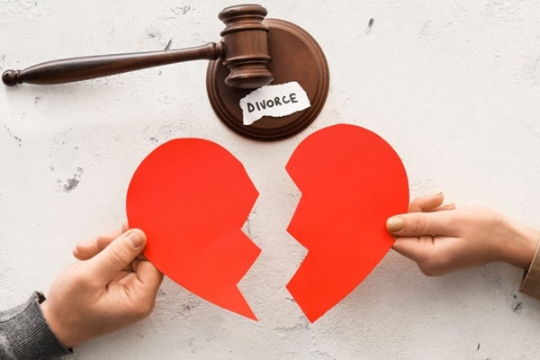 Vì lời nói dối của vợ mà tôi quyết định ly hôn sau 2 tháng-1