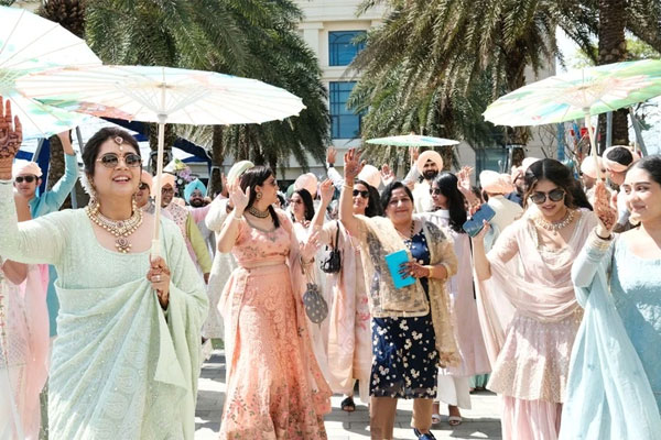 Thấy gì từ việc giới siêu giàu Ấn Độ đến Việt Nam tổ chức đám cưới?-3