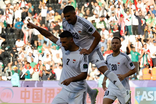 Quang Hải bừng sáng, vẫn không thể cứu tuyển Việt Nam khỏi sai lầm của sao trẻ được HLV Troussier chọn-2