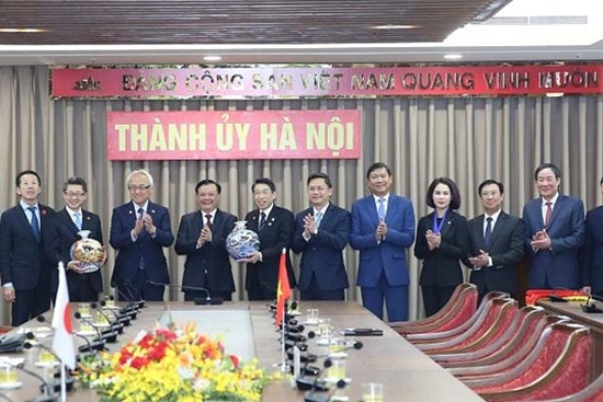 Thúc đẩy quan hệ hợp tác giữa tỉnh Fukuoka (Nhật Bản) và Hà Nội tiếp tục phát triển thực chất hơn nữa