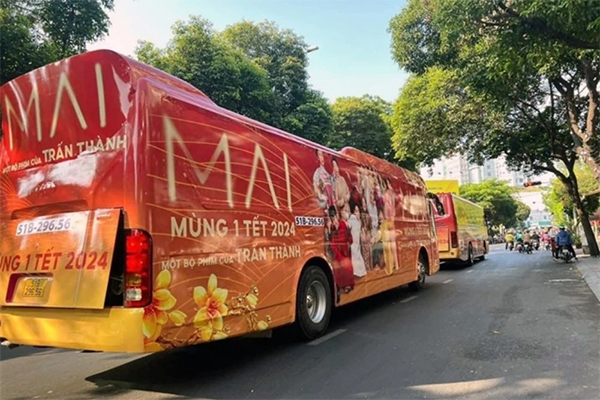 Phim của Trấn Thành quảng cáo trái luật trên xe khách, Sở VHTT TP.HCM nói gì?-3