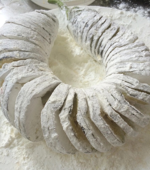 Tết này ăn gì trong các bữa cơm đoàn viên?: Gợi ý 1 món ngon nhất định bạn nên làm với ý nghĩa cầu chúc may mắn-7