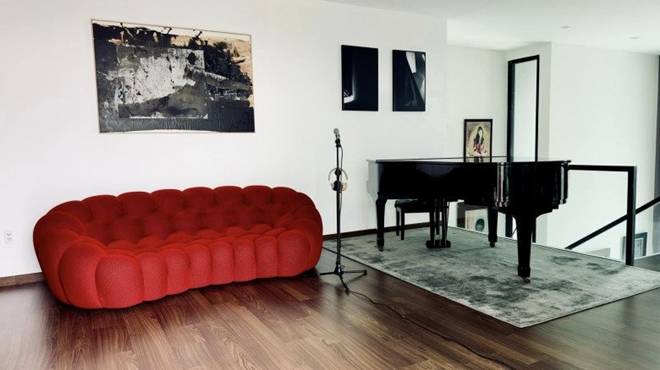 Diva Hồng Nhung khoe cơ ngơi mới tại Sài Gòn, khung cảnh an yên lạ thường ngoài ban công-5