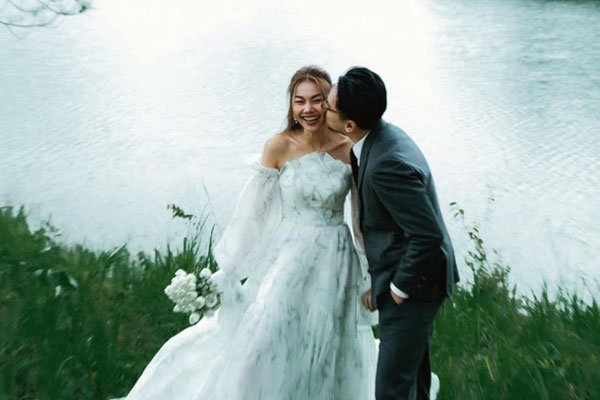 5 món thời trang giúp Phạm Thanh Hằng trẻ hóa phong cách tuổi 41-12