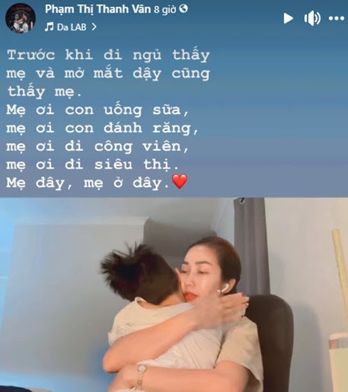 Rút khỏi showbiz, Ốc Thanh Vân chuyên tâm chăm con trai lớn, phục vụ từ uống sữa đến đánh răng-1