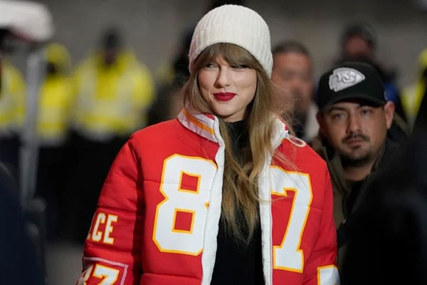 Nhà Trắng lên tiếng về loạt ảnh deepfake khiêu dâm của Taylor Swift-3