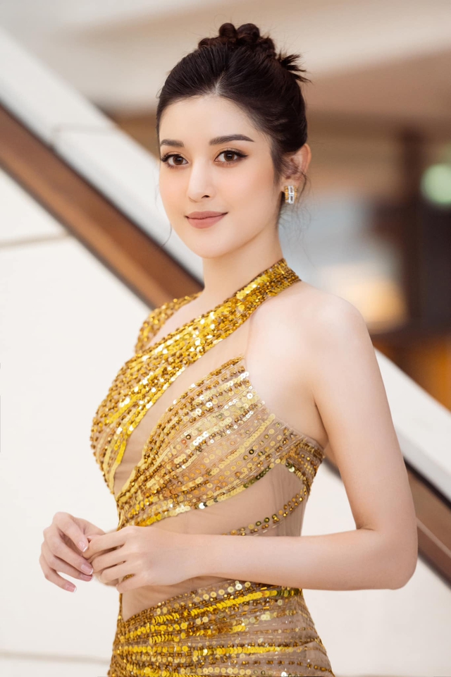 Á hậu Huyền My ở tuổi 29: Ngày càng quyến rũ, cuộc sống thế nào sau khi chuyển sang làm MC thể thao?-2