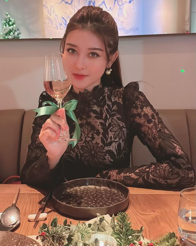 Á hậu Huyền My ở tuổi 29: Ngày càng quyến rũ, cuộc sống thế nào sau khi chuyển sang làm MC thể thao?-6