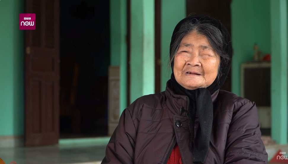 Cụ bà 92 tuổi ở Vĩnh Phúc tiết lộ lý do đòi bỏ chồng 94 tuổi, sau hôm viết đơn ly hôn, ông đã nghe lời-1