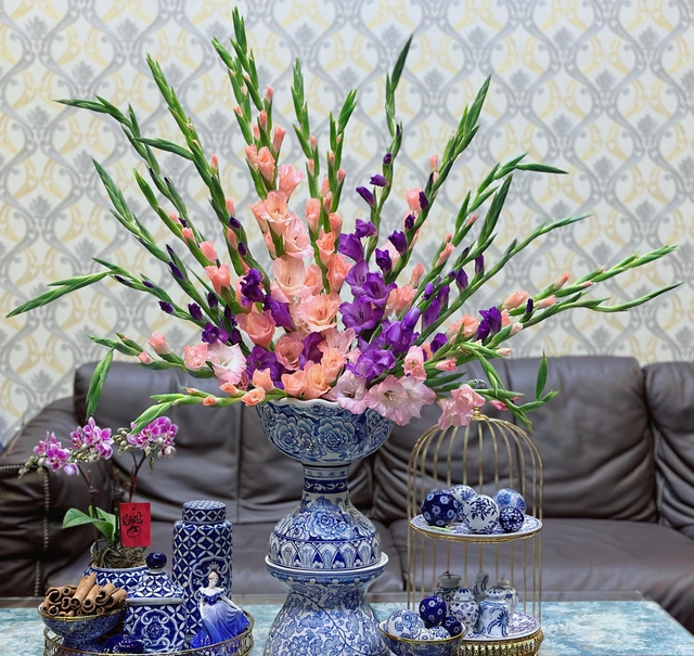 Loài hoa tượng trưng cho sự may mắn, ngày Tết nhà ai cũng có một bình để xua điềm xấu cho gia chủ-10