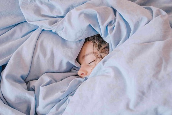 Bàn tay có thể nói lên tuổi thọ của một người, sống lâu ắt sẽ xuất hiện 6 điểm đặc biệt-4