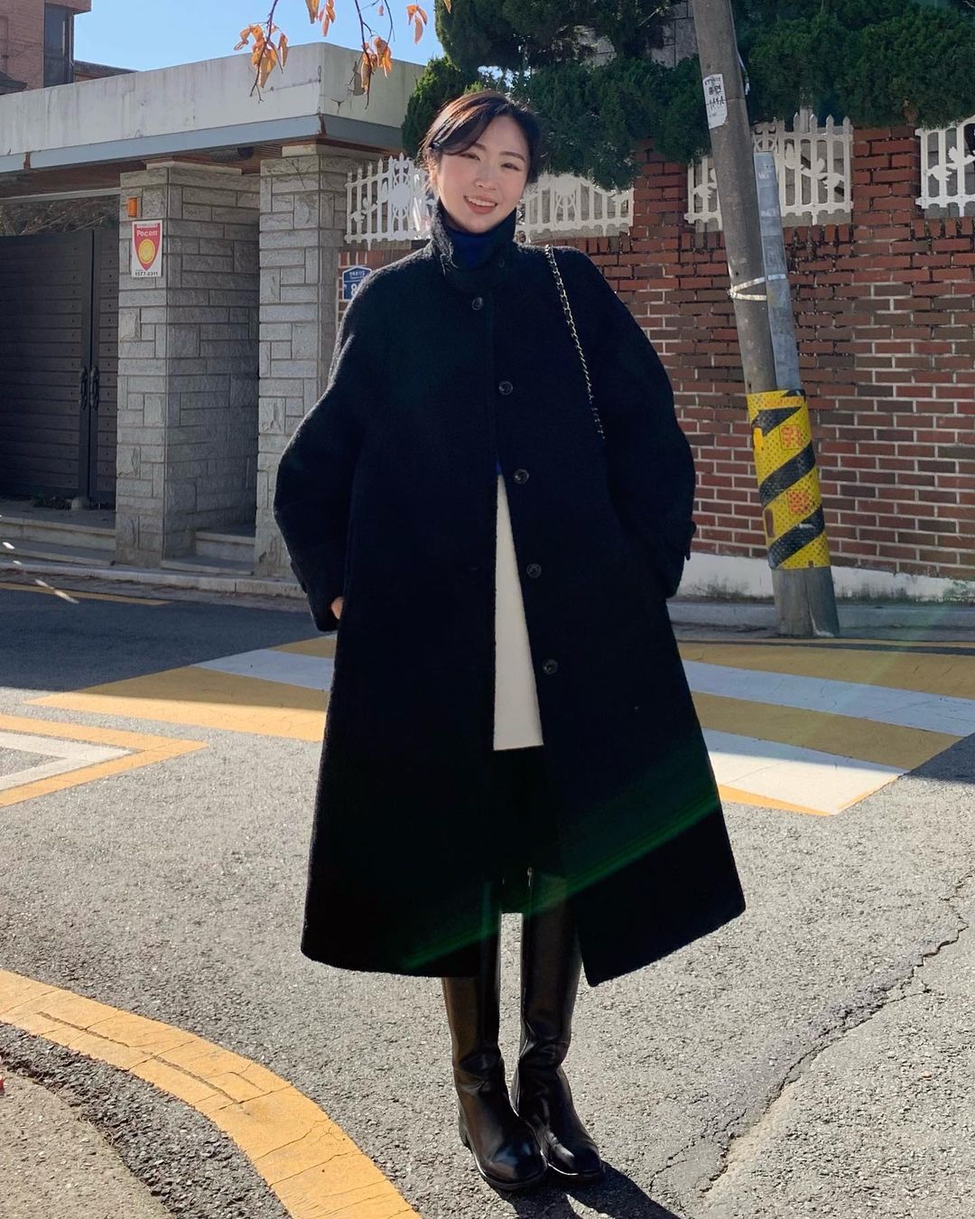 5 kiểu áo khoác sang trọng và tôn dáng nên diện dịp Tết-11