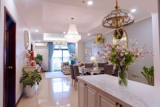 Cựu” Táo Y tế Vân Dung hé lộ căn hộ tone trắng tinh tế, ngập tràn không khí Tết qua một chi tiết-4