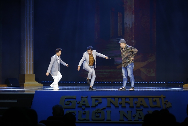 Nam NSND là người độc nhất đóng Táo quân suốt 20 năm, tuổi 62 không cưới vợ, sống ở căn phòng 10m2-4